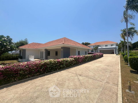 บ้านเดี่ยว 7 ห้องนอน 600 ตร.ม. พร้อมสัตว์เลี้ยง ที่ Palm Hills Golf Club & Residence (ID 2839104)