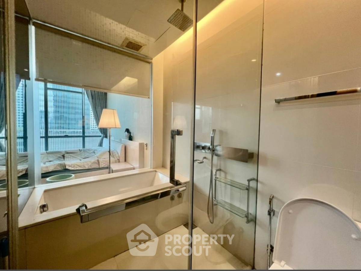 รูป คอนโด 1 ห้องนอน The Room Sukhumvit 21 ย่านอโศก ใกล้ MRT สุขุมวิท (ID 2103963) - รูปที่ 10/12