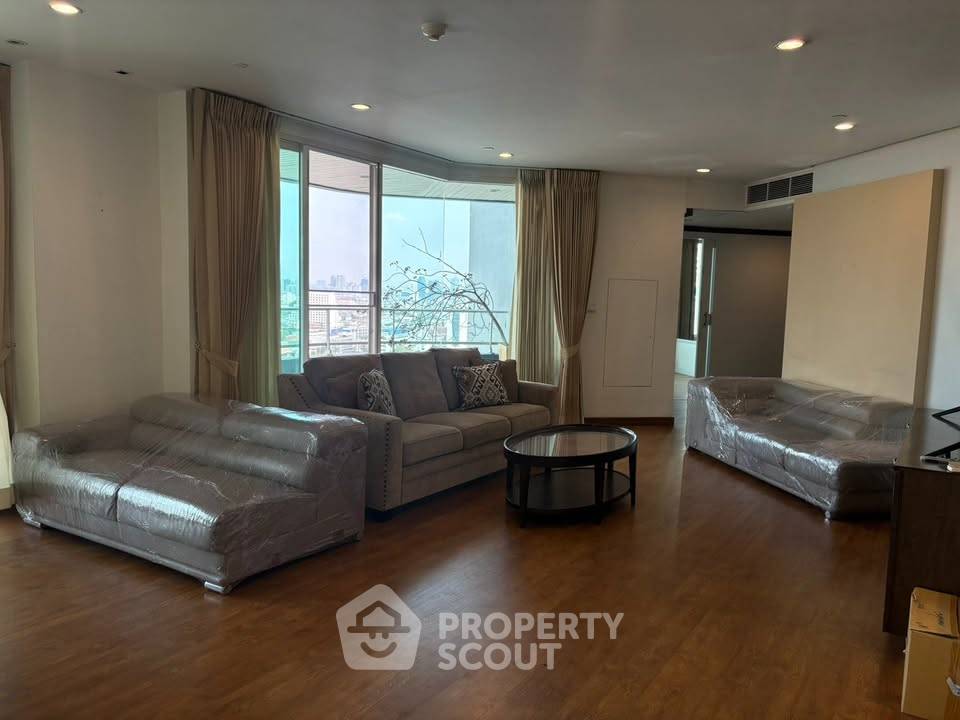 รูป คอนโด 3 ห้องนอน ขนาด 170 ตร.ม. ที่ Watermark Chaophraya เลี้ยงสัตว์ได้ ใกล้ BTS กรุงธนบุรี (ID 2851049) - รูปที่ 4/14
