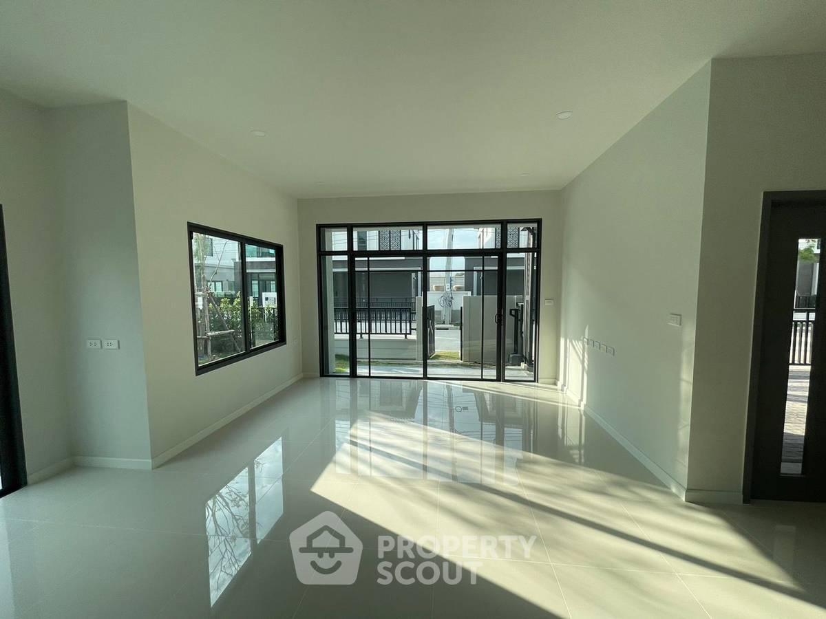รูป บ้านเดี่ยว 4 ห้องนอน ขาย, แกรนด์ บริทาเนีย พระราม 9, ลาดกระบัง (ID 1357912) - รูปที่ 11/15