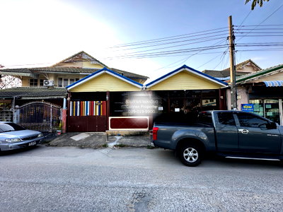 Townhouses for sale Samut Prakarn : For Sale Townhouse/Townhome  , Baan Pruksa 15 Bangpu , Phraek Sa Mai , Mueang Samut Prakan , Samut Prakarn , CX-152896 ✅ Live chat with us ADD LINE @connexproperty ✅