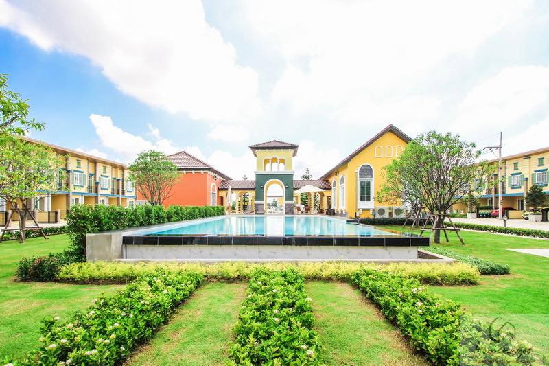 รูป 🏡✨ ให้เช่าทาวน์โฮม 2 ชั้น หลังใหญ่ วิวสวน 🌿 📍 ทำเลคลอง 3 🚗💨 🌳 บรรยากาศเงียบสงบ 🤫 เป็นส่วนตัว 🏡 พร้อมอยู่ 🛋️ - รูปที่ 15/19