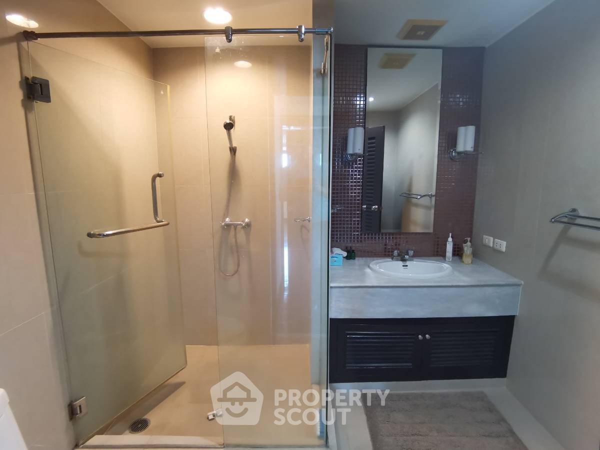 รูป คอนโด 3 ห้องนอน 150 ตร.ม. ชั้น 25 ใกล้ BTS อโศก Lake Green (ID 513539) - รูปที่ 17/18