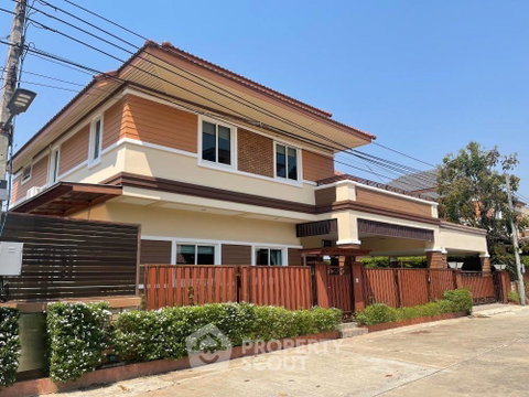 บ้าน 4 ห้องนอน 276 ตร.ม. เหมาะกับสัตว์เลี้ยง ใกล้สนามบินสุวรรณภูมิ ลาดกระบัง (ID 1113133)