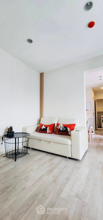 picture 2-BR 49 Sqm On 10th Floor At Plum Condo Central Station Near MRT Sam Yaek Bang Yai (ID 2848554) - 1/21