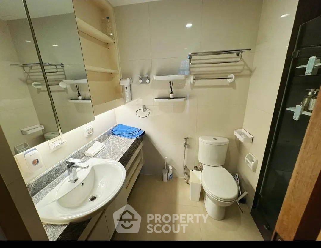 picture 20th-Floor 1-BR Vertiq Rama 4–Siam Near MRT Sam Yan (ID 2086146) - 7/7