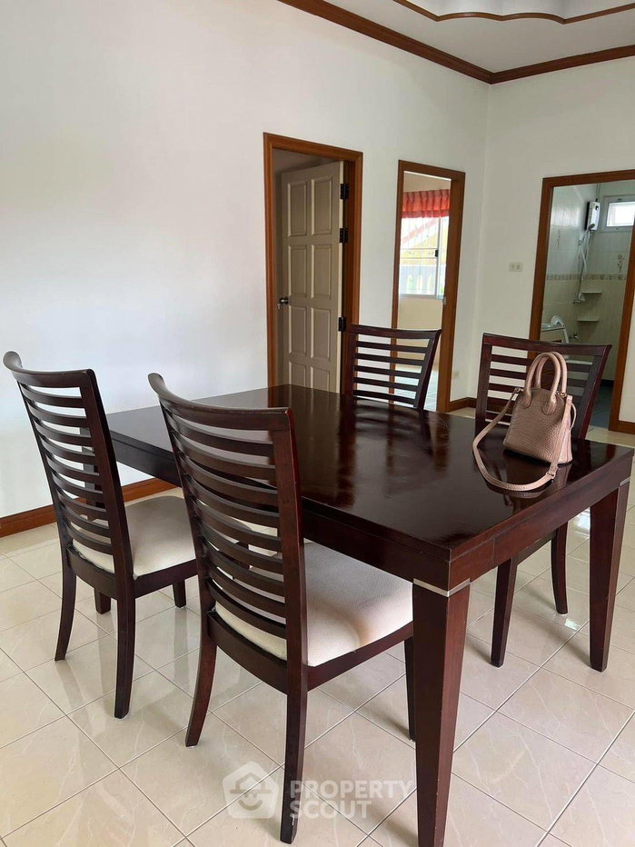 รูป บ้านเช่า 3 ห้องนอน อีสท์พัทยา หนองปรือ บางละมุง 130 ตร.ม. (ID 1517412) - รูปที่ 4/8
