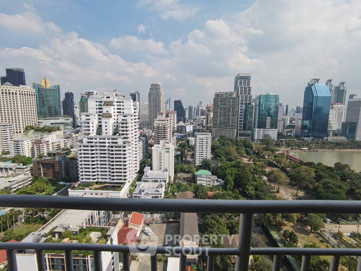 รูป คอนโด 3 ห้องนอน 150 ตร.ม. ชั้น 25 ใกล้ BTS อโศก Lake Green (ID 513539) - รูปที่ 9/18