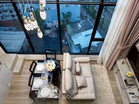 Well-Priced 2-BR 40 Sqm Condo In KnightsBridge Space Sukhumvit-Rama4, 200m to BTS Phra Khanong (ID 2848051)