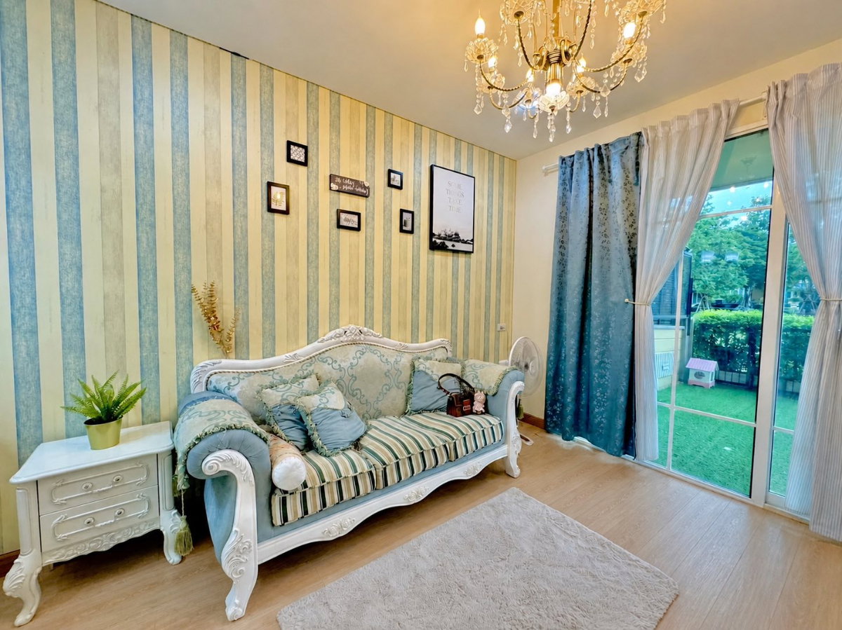 รูป 🏡✨ ให้เช่าทาวน์โฮม 2 ชั้น หลังใหญ่ วิวสวน 🌿 📍 ทำเลคลอง 3 🚗💨 🌳 บรรยากาศเงียบสงบ 🤫 เป็นส่วนตัว 🏡 พร้อมอยู่ 🛋️ - รูปที่ 6/19