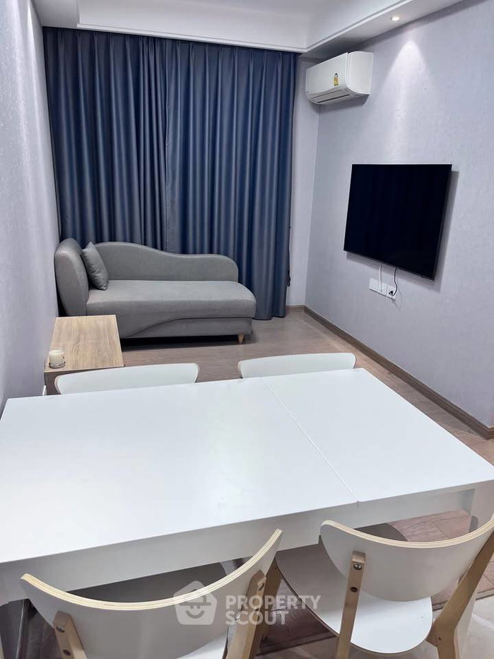 รูป คอนโด 1 ห้องนอน 26th Floor 33 ตร.ม. ที่ Regal Sathon-Naradhiwas ใกล้สาธร (ID 2841759) - รูปที่ 4/19