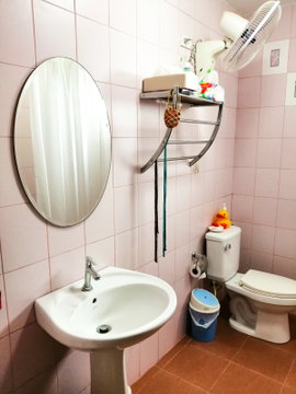 Sale! Spacious 2-Story Detached House on 2+ Rai in Nong Chok, Bangkok – Quiet & Private