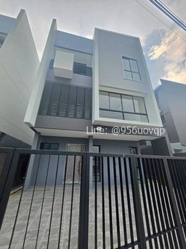 sss545 ขาย Feel Town ลาดพร้าว 101 บ้านเดี่ยวสไตล์โมเดิร์น 3 ชั้น ใกล้รถไฟฟ้าสายสีเหลือง สถานีลาดพร้าว 101