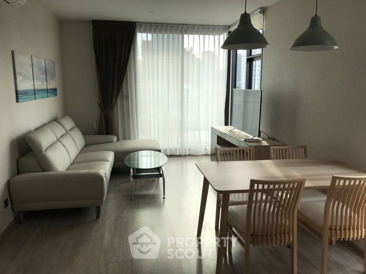 รูป คอนโด 2 ห้องนอน 70 ตร.ม. ใกล้ BTS เอกมัย ที่ Rhythm Ekkamai (ชั้น 10) (ID 2114651) - รูปที่ 2/10