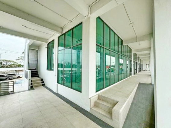 รูป ราชพฤกษ์ 3กม.ไลฟ์สไตล์ ใกล้โรบินสัน ชั้น1 อาคารสำนักงานให้เช่าติดถนน ชัยพฤกษ์ 61ตร.ม. เพียวเพลส ราชพฤกษ์ 1.8 กม. ย่านบางบัวทอง มีที่จอดรถ - รูปที่ 6/8