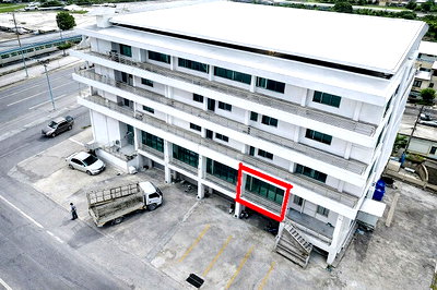 เช่าสำนักงาน แม็คโคร บางบัวทอง : ราชพฤกษ์ 3กม.ไลฟ์สไตล์ ใกล้โรบินสัน ชั้น1 อาคารสำนักงานให้เช่าติดถนน ชัยพฤกษ์ 61ตร.ม. เพียวเพลส ราชพฤกษ์ 1.8 กม. ย่านบางบัวทอง มีที่จอดรถ