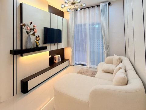 Townhome for Sale Tungklom Tanman East Pattaya Fully Built-in