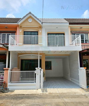 ขายทาวน์เฮาส์ โครงการ บุศรินทร์ บางบัวทอง 2 ชั้น 4 ห้องนอน 2 ห้องน้ำ
