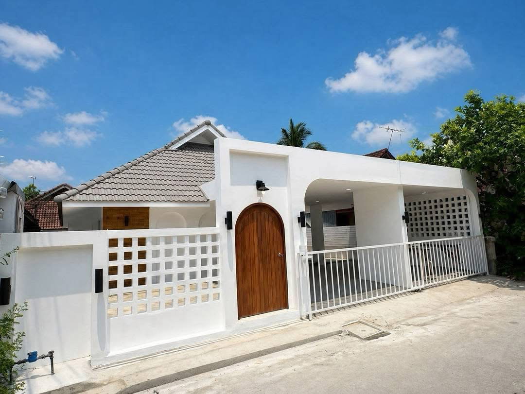 รูป ขายบ้านรีโนเวทในหมู่บ้านธีรพร เนื้อที่ 59 ตรว. 3 ห้องนอน2 ห้องน้ำ - รูปที่ 2/14