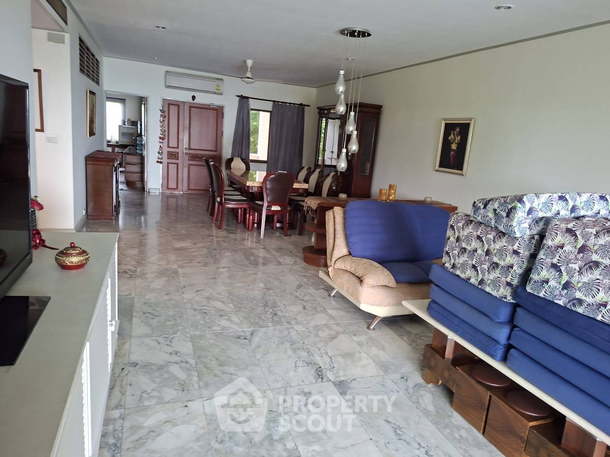รูป คอนโด 4 ห้องนอน 323 ตร.ม. พร้อมเลี้ยงสัตว์ได้ โครงการบ้านสมประสงค์ ใกล้นาจอมเทียน (ID 2859320) - รูปที่ 25/29