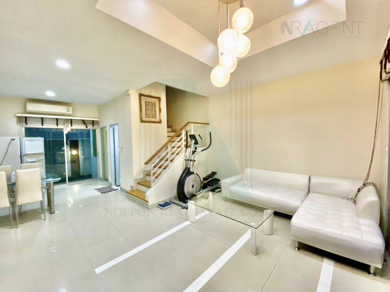 รูป ขายทาวน์เฮาส์ โครงการ บ้านกลางเมือง เออร์บาเนี่ยน พระราม9 - วงแหวน 3 ชั้น 3 ห้องนอน 3 ห้องน้ำ - รูปที่ 3/8