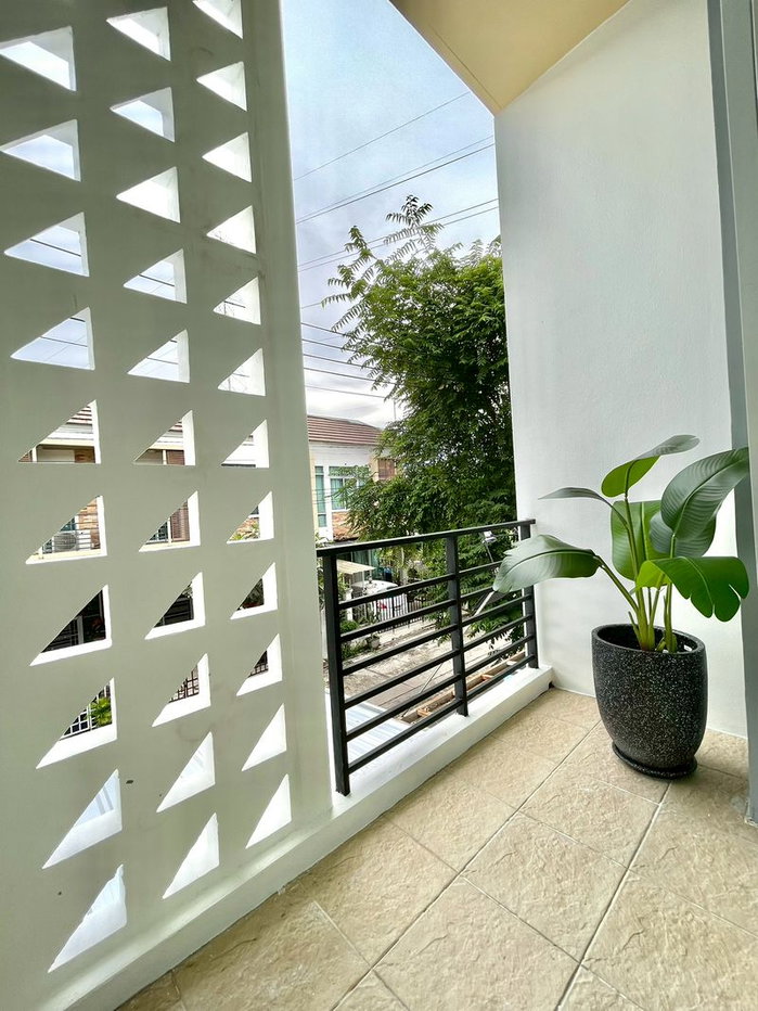 รูป ขายทาวน์โฮมรีโนเวทใหม่ทั้งหลัง ม.เดอะเซ็นทร้ล2 หนองยายบู่ ศรีราชา - รูปที่ 17/20