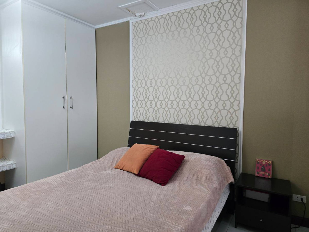 picture Glory Place Condominium -Condo for Sale - 10/10