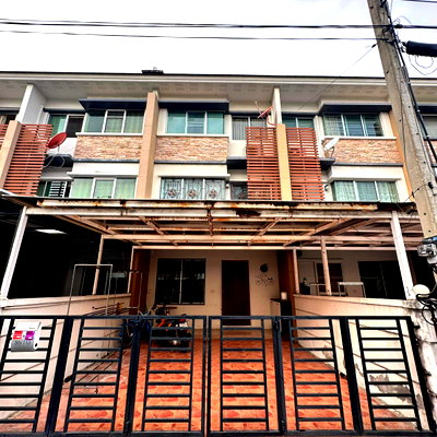 ขายทาวน์โฮม : 🔥ขาย ทาวน์โฮม 3 ชั้น ราคาดี ✅ โครงการ ทาวน์พลัส เกษตร-นวมินทร์ Townplus Kaset-Nawamin ใกล้เลียบด่วนรามอินทรา
