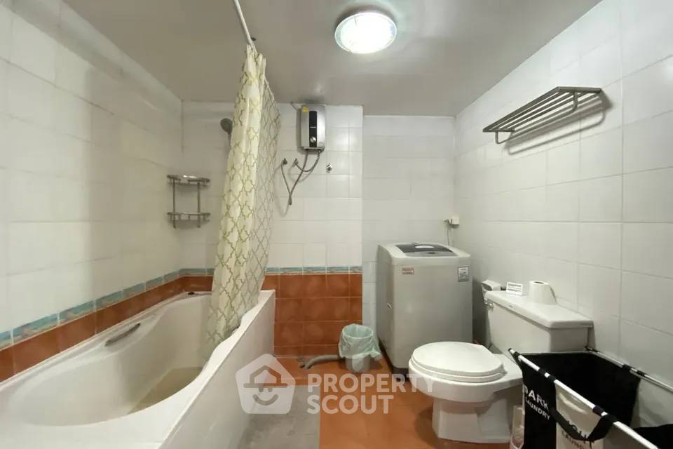 รูป คอนโดมิเนียม ขาย 2 ห้องนอน ชั้นสูง 125 ตร.ม. โครงการ Hillside Plaza And Condotel 4 (ID 2860293) - รูปที่ 7/20