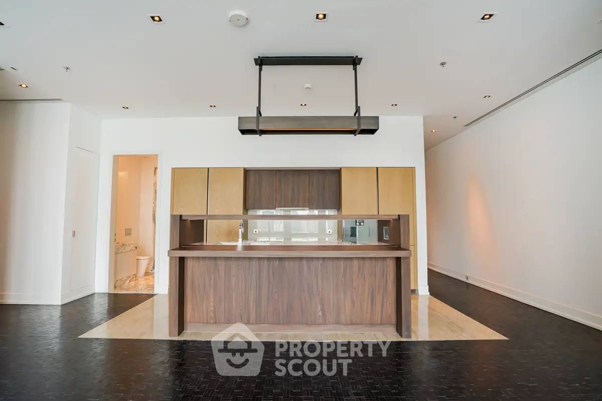 รูป คอนโด 3 ห้องนอน 191 ตร.ม. ชั้นสูง 26 The Ritz-Carlton Residences ใกล้ BTS ช่องนนทรี 100 ม. (ID 2866852) - รูปที่ 3/21