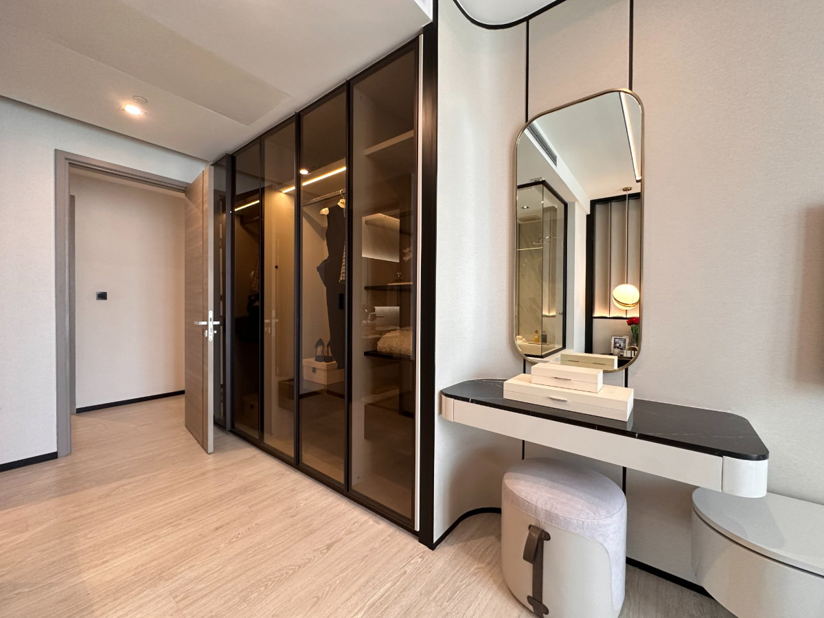 รูป The Room Sukhumvit 38 พื้นที่ 90 ตร.ม. พร้อม 2 ห้องนอน 2 ห้องน้ำ ใช้งานเป็นสัดส่วน - รูปที่ 9/17