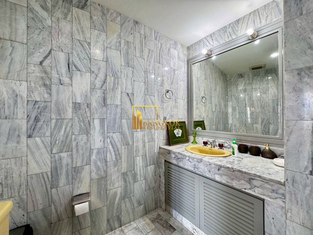 รูป Supakarn Condo | Elegant 3 Bedroom Riverside Condo For Sale - BR60587CD - รูปที่ 22/48