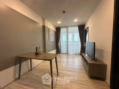 Well-Priced 1-BR 35 Sqm On 34th Floor At XT Huaikhwang Near MRT Huai Khwang (100m) (ID 2137972)