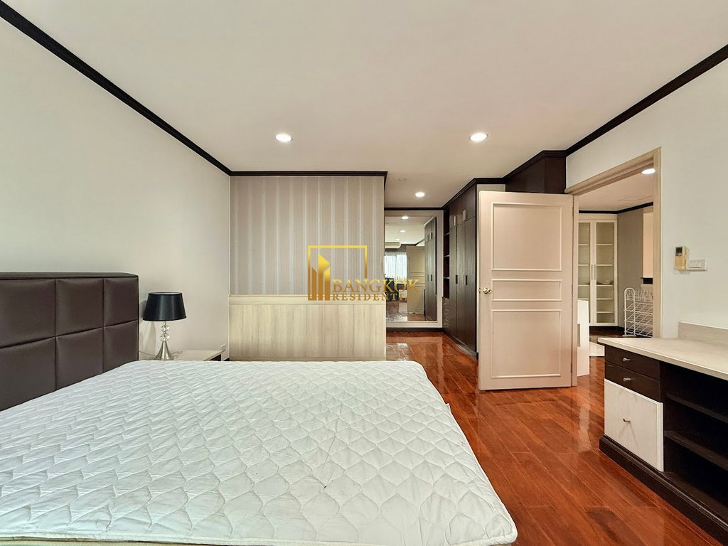 รูป Sathorn Gardens | Spacious 3 Bed Property For Rent in Sathorn - BR5189CD - รูปที่ 22/40