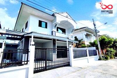 ขายบ้านเดี่ยว : ขายบ้านเดี่ยว หมู่บ้านบุรีรมย์ วงแหวน–ปิ่นเกล้า 2 ชั้น 37 ตร.ว. ถนนกาญจนาภิเษก