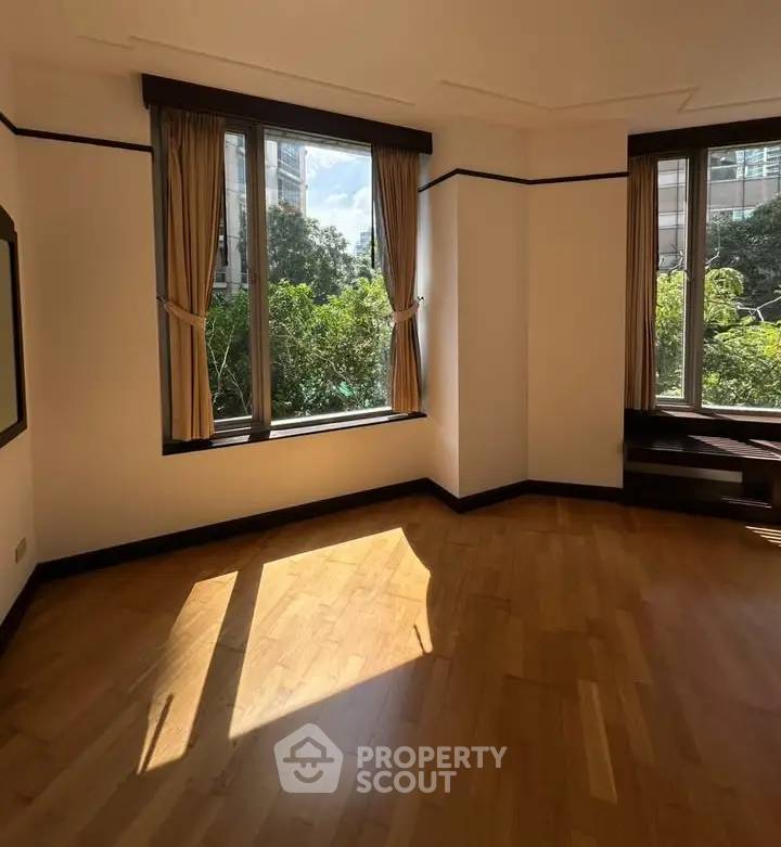 รูป คอนโด 3 ห้องนอน 178 ตร.ม. ขาย ที่ All Seasons Mansion ใกล้ BTS เพลินจิต 300 ม. (ID 2866724) - รูปที่ 14/20