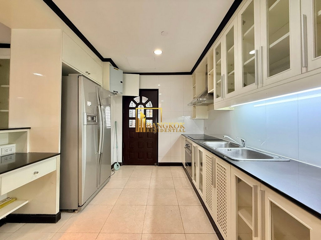 รูป Sathorn Gardens | Spacious 3 Bed Property For Rent in Sathorn - BR5189CD - รูปที่ 9/40