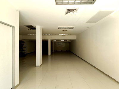 สำนักงาน เชียงใหม่ : สำนักงาน 57 ตร.วา ถนนช้างคลาน เชียงใหม่ เมืองเชียงใหม่ เชียงใหม่ 24M