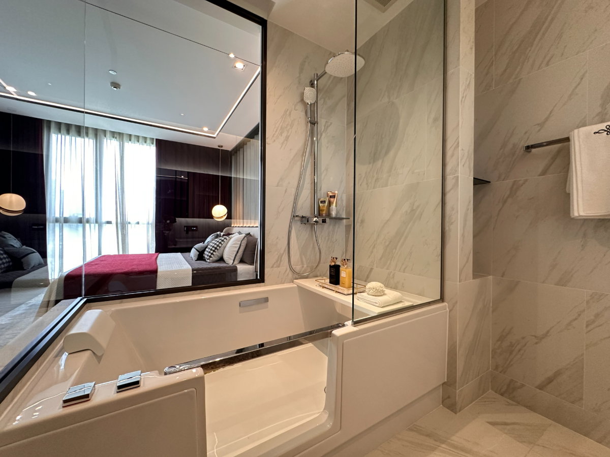 รูป The Room Sukhumvit 38 พื้นที่ 90 ตร.ม. พร้อม 2 ห้องนอน 2 ห้องน้ำ ใช้งานเป็นสัดส่วน - รูปที่ 11/17