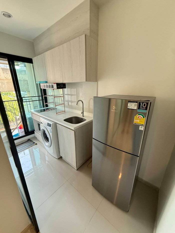 picture Rare room!!! Best price ever close to mrt phetchaburi walkable - 4/5