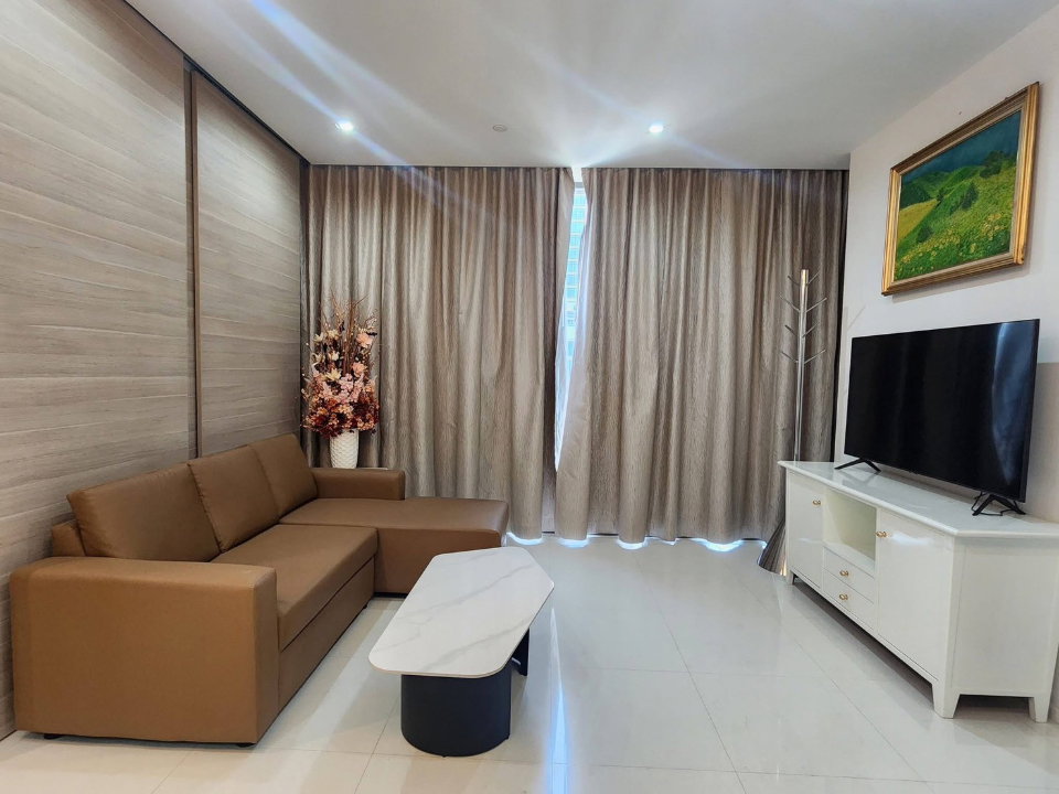picture The Bangkok Sathon - 8/15
