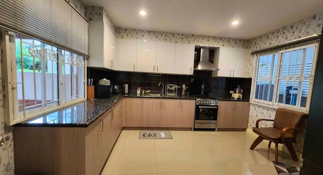 รูป ให้เช่าบ้านเดี่ยว 2 ชั้น 4 ห้องนอน 4 ห้องน้ำ ในหมู่บ้านกาญจน์กนกวิลล์ 15 สารภี-เชียงใหม่ (R1105) T.0946511456 - รูปที่ 10/14
