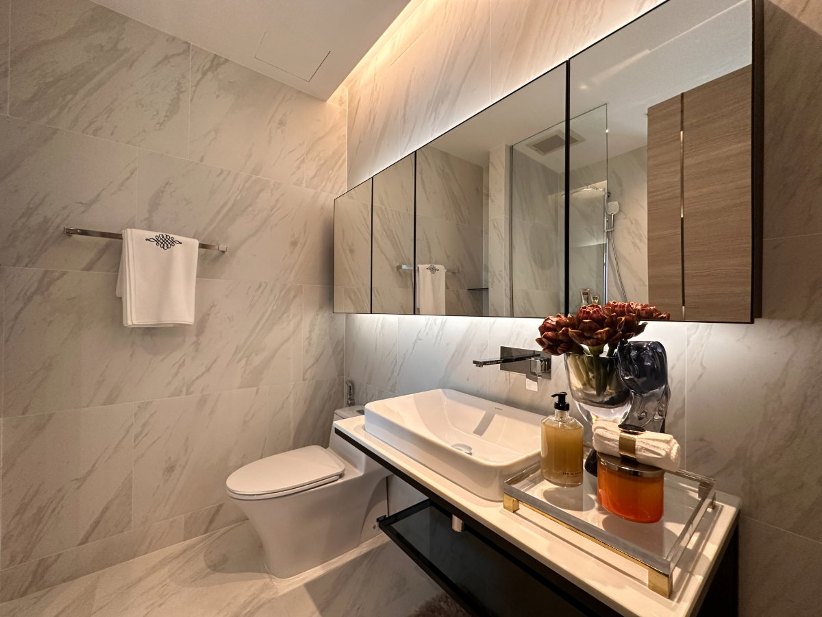 รูป The Room Sukhumvit 38 พื้นที่ 90 ตร.ม. พร้อม 2 ห้องนอน 2 ห้องน้ำ ใช้งานเป็นสัดส่วน - รูปที่ 10/17