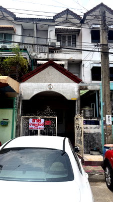 Townhouses for sale : Sale Town House 18 square meters at Rama 2 Road at 2600000 baht 