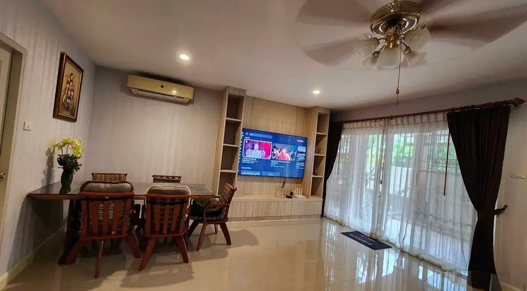 รูป ให้เช่าบ้านเดี่ยว 2 ชั้น 4 ห้องนอน 4 ห้องน้ำ ในหมู่บ้านกาญจน์กนกวิลล์ 15 สารภี-เชียงใหม่ (R1105) T.0946511456 - รูปที่ 2/14