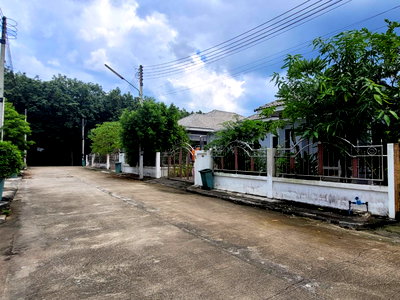 Houses for sale : HOME 50 Sq.w. Pluak Daeng Rayong for 1.7M