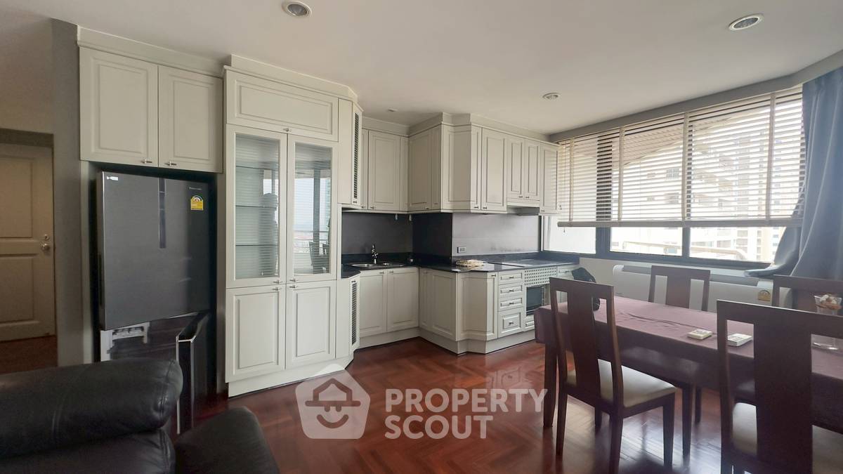 รูป คอนโด 2 ห้องนอน ขนาด 123 ตร.ม. ชั้น 21 Lake Avenue Sukhumvit 16 ใกล้ BTS อโศก (ID 2859955) - รูปที่ 10/18