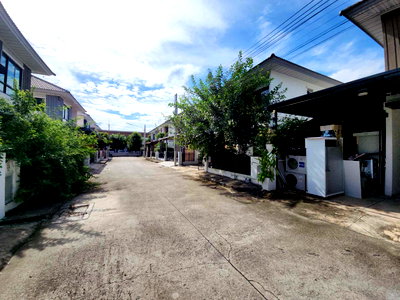 บ้านเดี่ยว นิคมอุตสาหกรรมเอเชีย สุวรรณภูมิ : บ้านแฝด 38 ตร.วา โมดิวิลล่า ลาดกระบัง-สุวรรณภูมิ เมืองฉะเชิงเทรา ฉะเชิงเทรา 3.3M