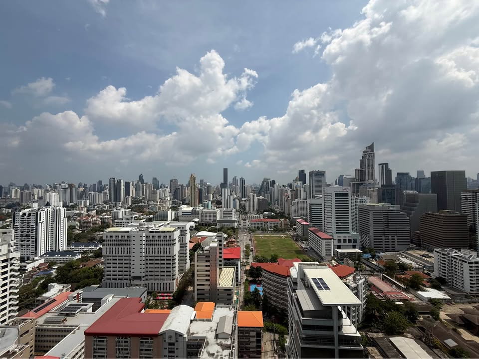 รูป R162/ให้เช่า] คอนโดหรูชั้นสูง วิว มศว: ไอดีโอ โมบิ อโศก (Ideo Mobi Asoke) - รูปที่ 13/14