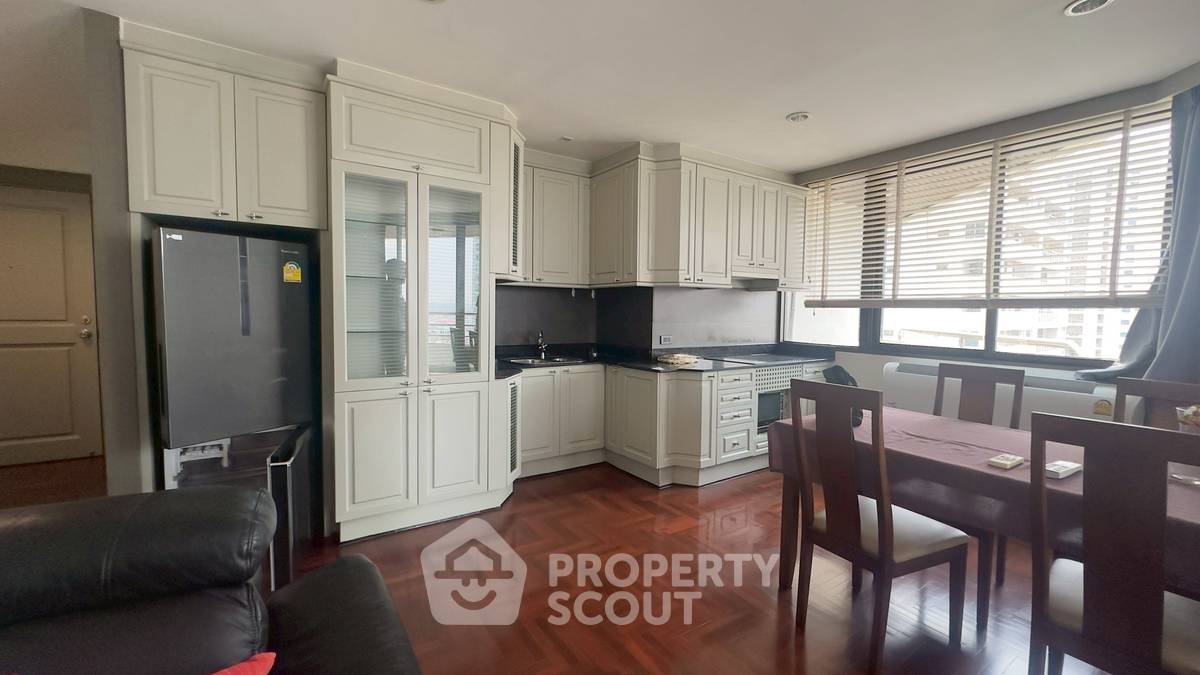 รูป คอนโด 2 ห้องนอน ขนาด 123 ตร.ม. ชั้น 21 Lake Avenue Sukhumvit 16 ใกล้ BTS อโศก (ID 2859955) - รูปที่ 9/18
